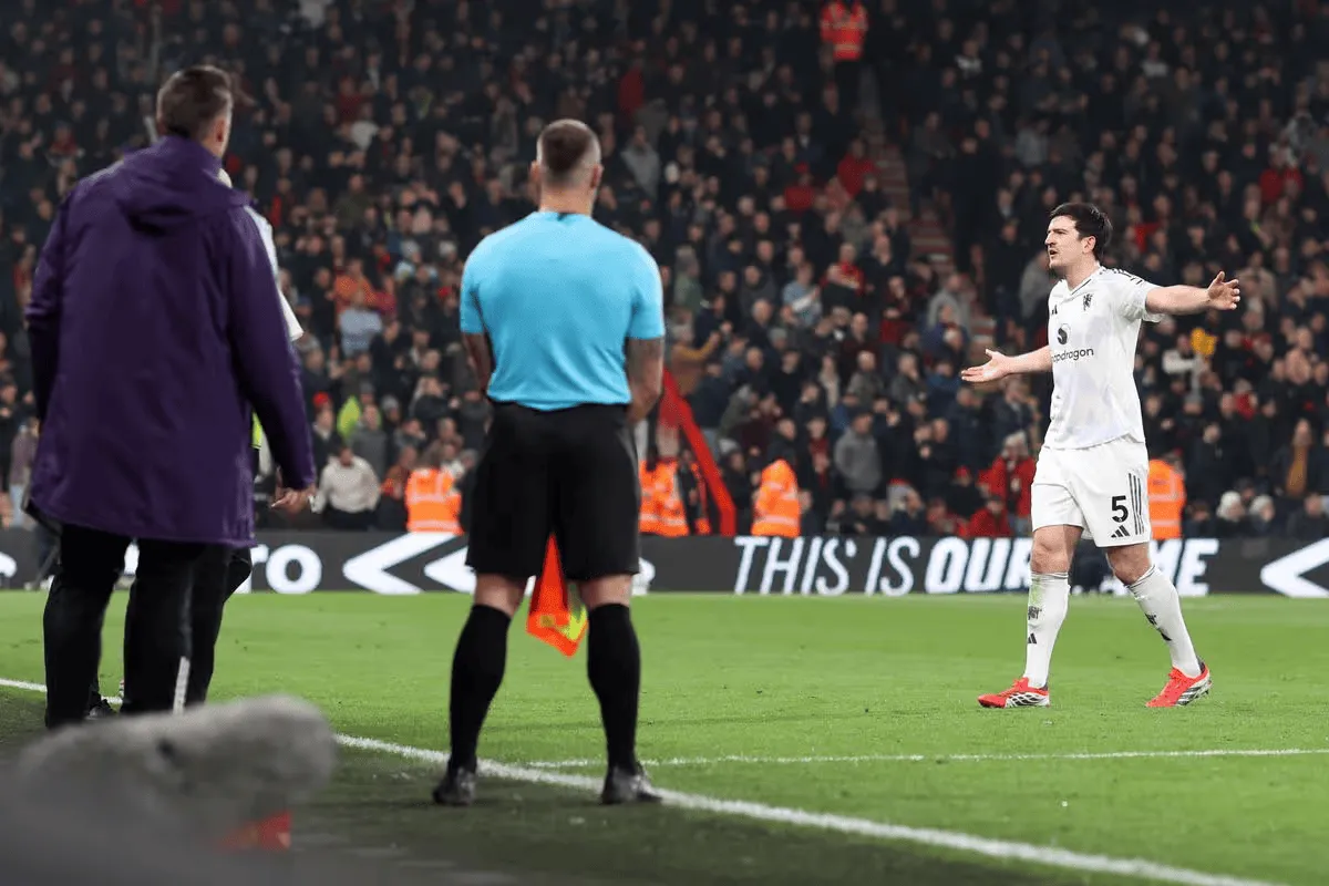 开云移动-曼晚：马奎尔因不当行为被英足总指控，禁赛可能多达2场以上